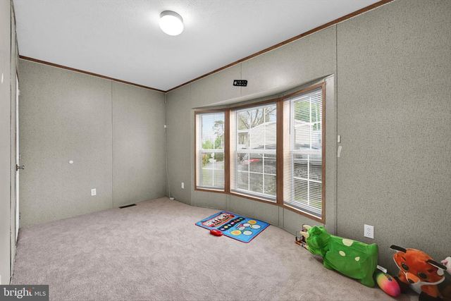 32 OLIVERS PARK DR, Annville, PA 17003