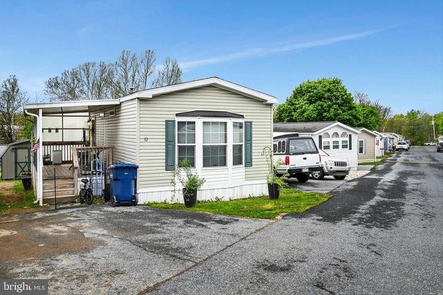 32 OLIVERS PARK DR, Annville, PA 17003
