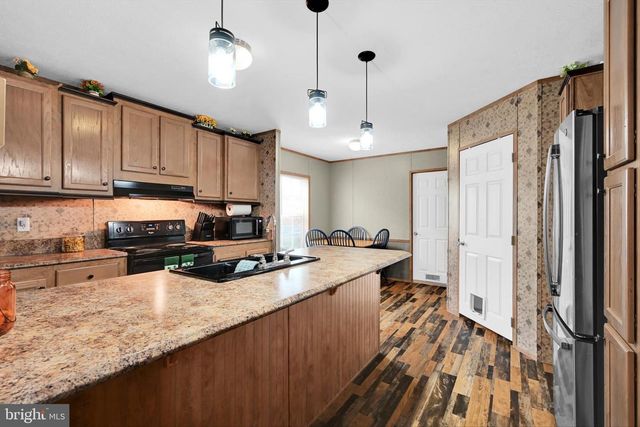 32 OLIVERS PARK DR, Annville, PA 17003