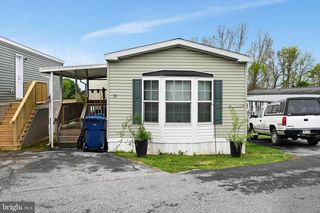 32 OLIVERS PARK DR, Annville, PA 17003