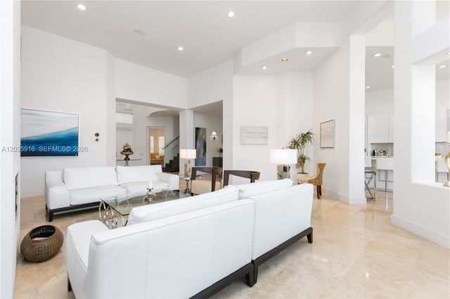 954 Sanibel Dr 954, Hollywood, FL 33019