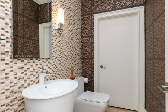 954 Sanibel Dr 954, Hollywood, FL 33019