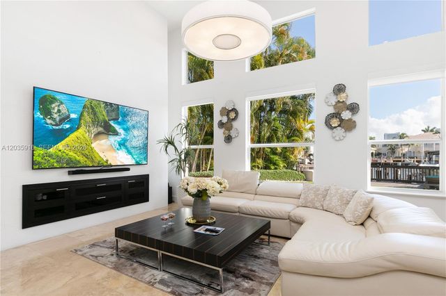 954 Sanibel Dr 954, Hollywood, FL 33019