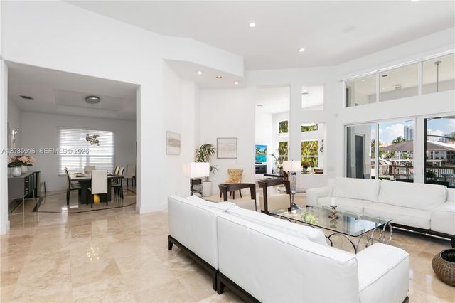 954 Sanibel Dr 954, Hollywood, FL 33019