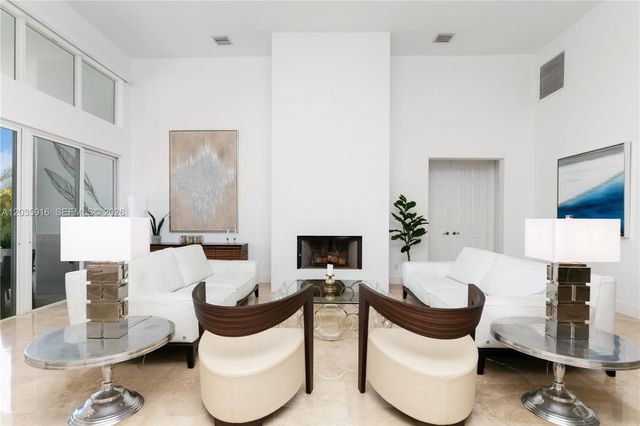 954 Sanibel Dr 954, Hollywood, FL 33019