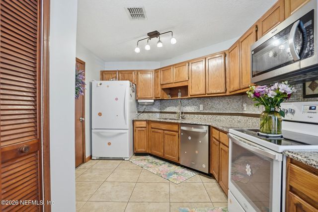 12551 MOOSE Road, Jacksonville, FL 32226