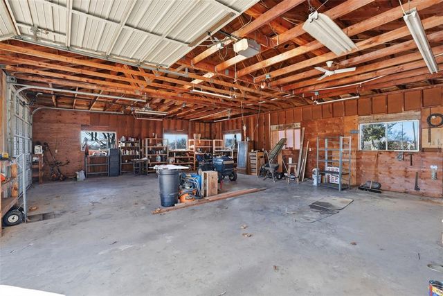 3114 Sooner Lake Circle, Moore, OK 73165