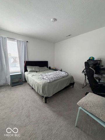 8690 Lester Place, Pendleton, IN 46064