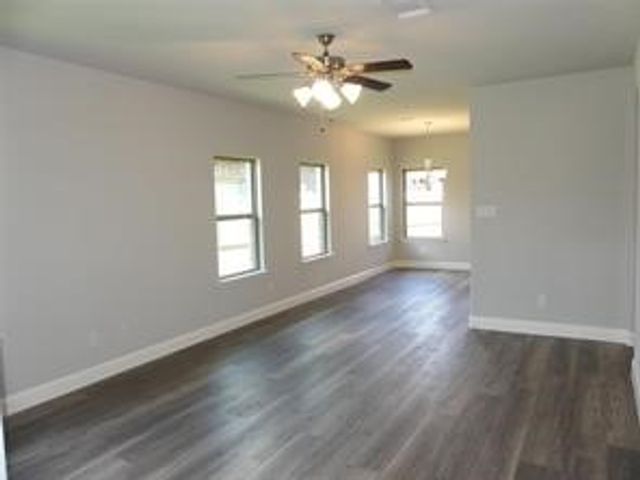 605 Beechwood Drive, Greenville, TX 75402