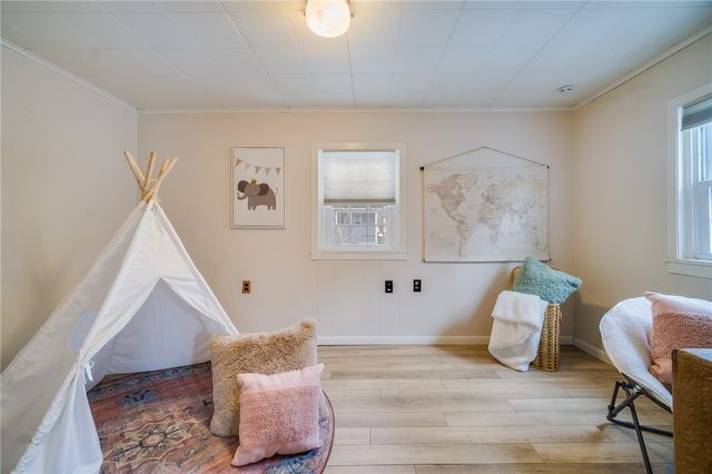 396-400 Hazelwood, Rochester, NY 14609