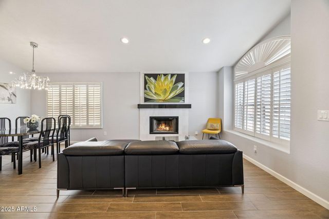 19206 N 36TH Place, Phoenix, AZ 85050