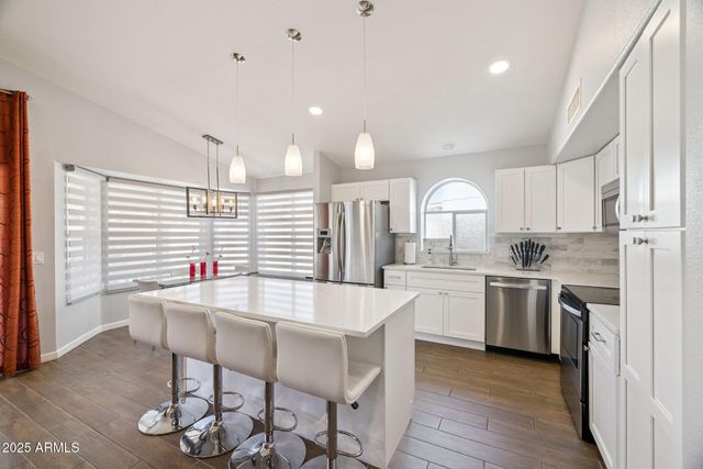 19206 N 36TH Place, Phoenix, AZ 85050