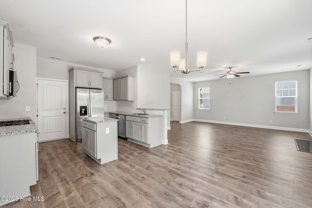 192 Sandy Springs Road, Aberdeen, NC 28315