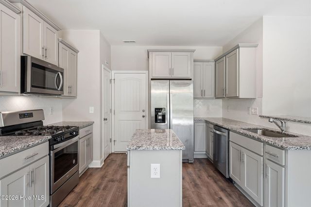 192 Sandy Springs Road, Aberdeen, NC 28315