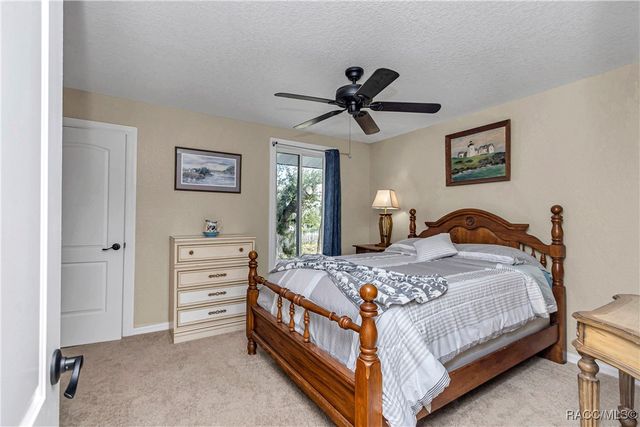 13920 W Evers Court, Crystal River, FL 34429