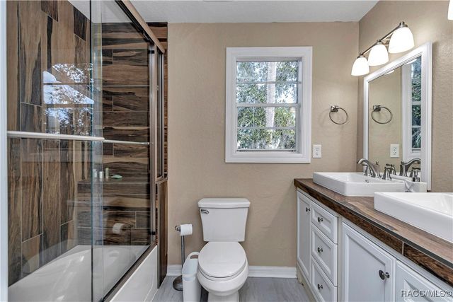 13920 W Evers Court, Crystal River, FL 34429