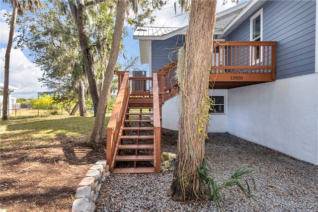 13920 W Evers Court, Crystal River, FL 34429