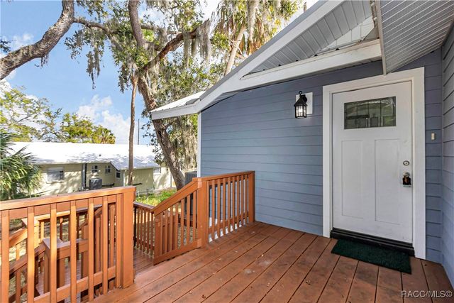 13920 W Evers Court, Crystal River, FL 34429