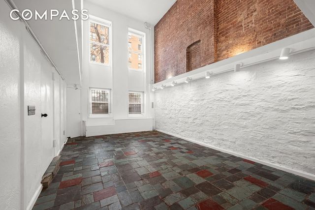 862 W End Avenue GARDEN, New York City, NY 10025