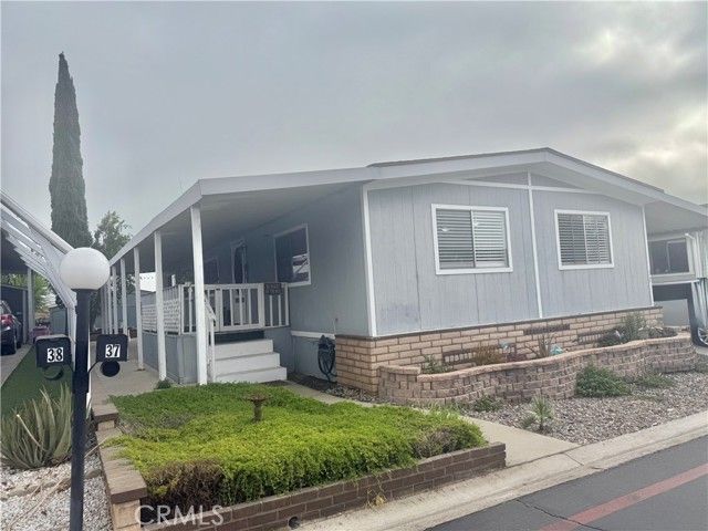 1550 Rimpau 37, Corona, CA 92881