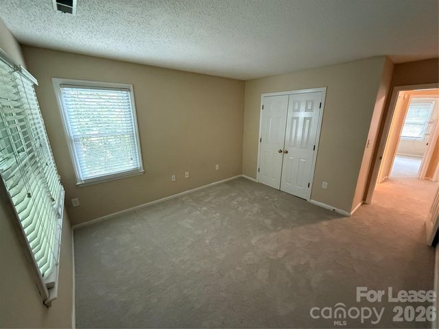 9423 Fairmead Drive, Charlotte, NC 28269
