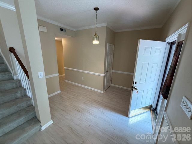 9423 Fairmead Drive, Charlotte, NC 28269