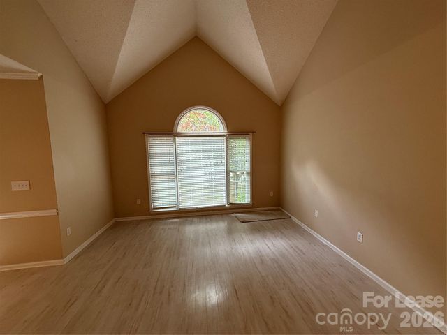 9423 Fairmead Drive, Charlotte, NC 28269