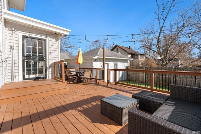 709 W Oakdale Drive, Fort Wayne, IN 46807