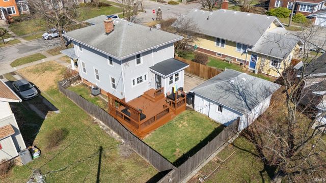 709 W Oakdale Drive, Fort Wayne, IN 46807