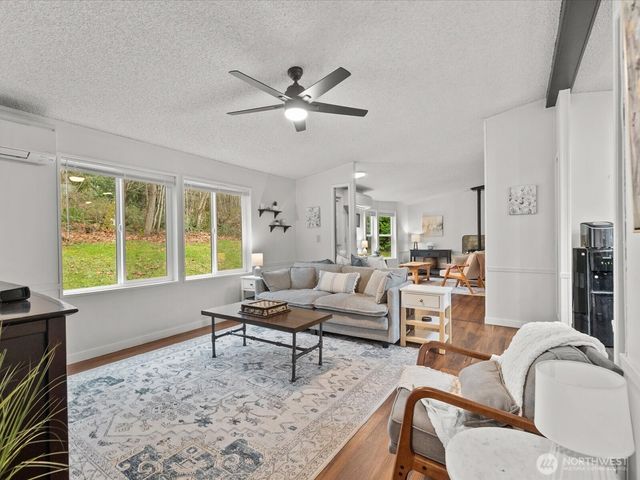 16730 80th Avenue NW, Stanwood, WA 98292