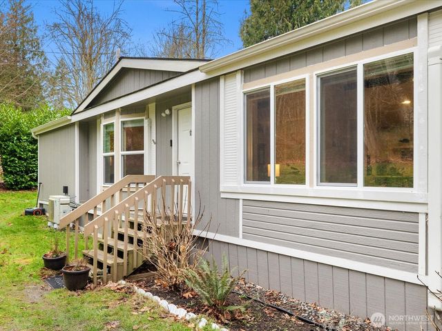 16730 80th Avenue NW, Stanwood, WA 98292