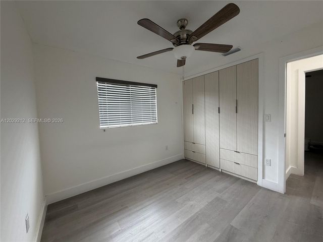 3021 W 76th St C-201, Hialeah, FL 33018
