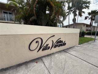 3021 W 76th St C-201, Hialeah, FL 33018