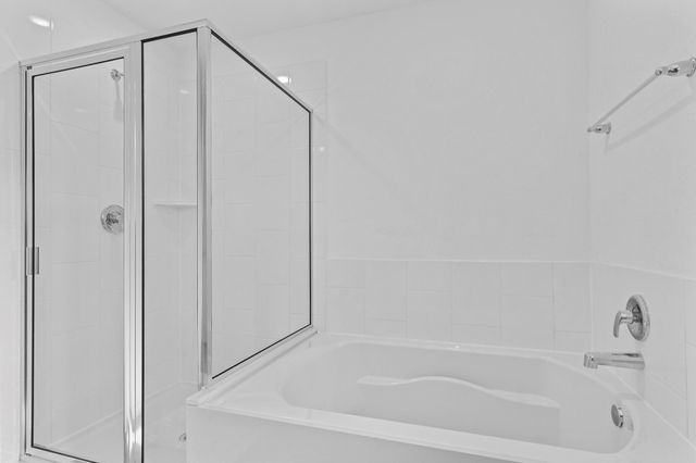 1523 Splashing Wave Drive, Iowa Colony, TX 77583