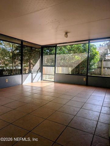 7737 MISTWOOD Circle E, Jacksonville, FL 32244