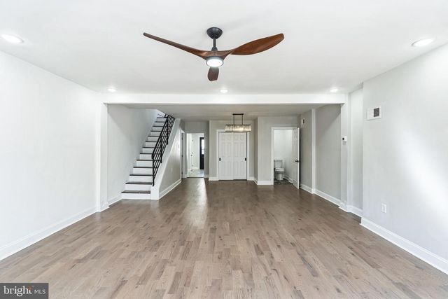 382 MARTIN ST, Philadelphia, PA 19128