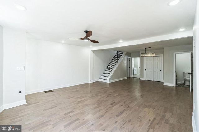 382 MARTIN ST, Philadelphia, PA 19128
