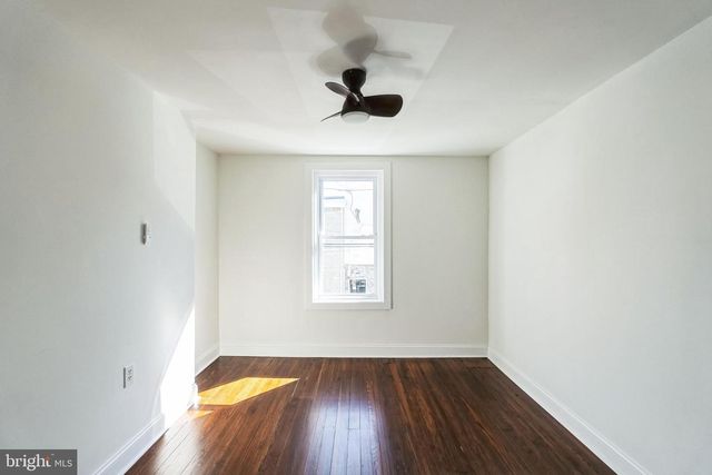 382 MARTIN ST, Philadelphia, PA 19128