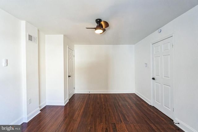 382 MARTIN ST, Philadelphia, PA 19128