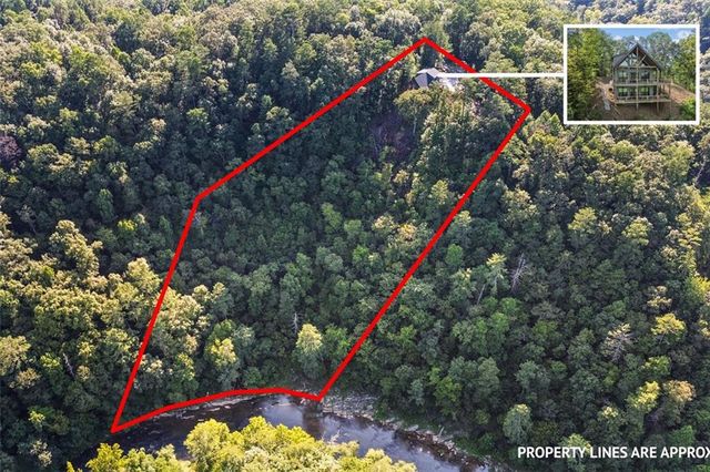 1510 Marie Drive, Talking Rock, GA 30175