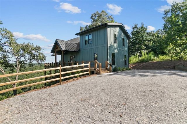 1510 Marie Drive, Talking Rock, GA 30175