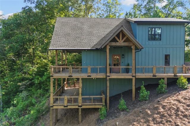 1510 Marie Drive, Talking Rock, GA 30175