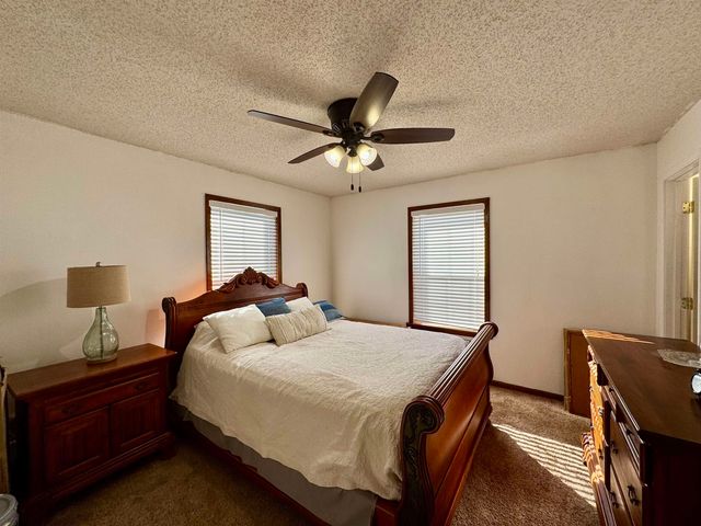 3068 S AR 9 HWY, Melbourne, AR 72556