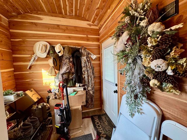 3068 S AR 9 HWY, Melbourne, AR 72556