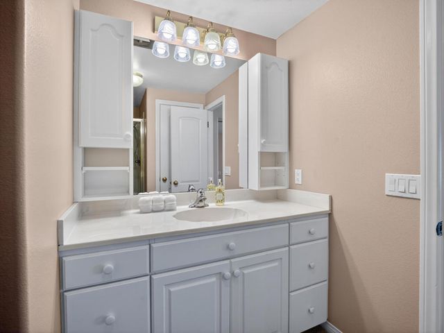 74448 Nevada Circle E, Palm Desert, CA 92260