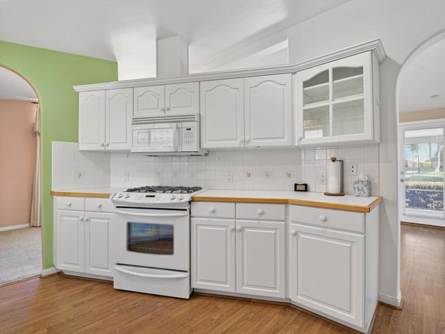 74448 Nevada Circle E, Palm Desert, CA 92260