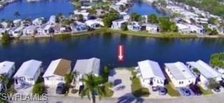447 Cheetah DR, Naples, FL 34114