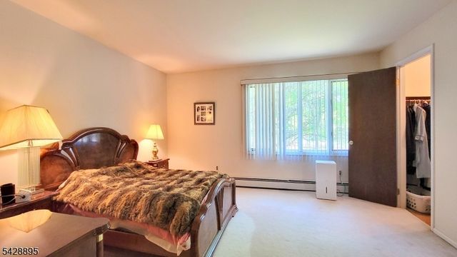 8 De Hart Rd, Parsippany-troy Hills Twp., NJ 07054