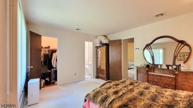 8 De Hart Rd, Parsippany-troy Hills Twp., NJ 07054