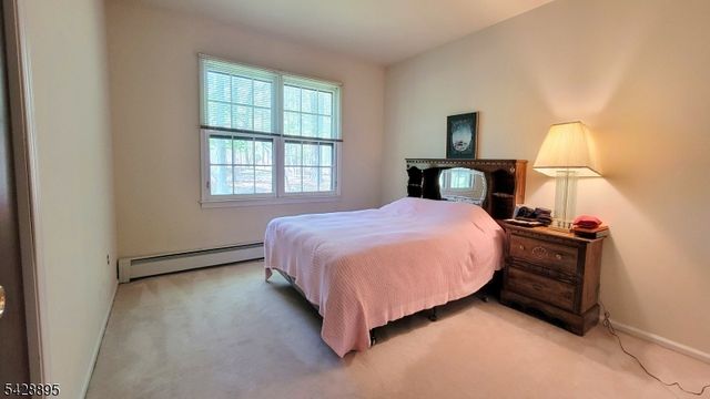 8 De Hart Rd, Parsippany-troy Hills Twp., NJ 07054